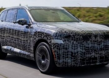 «Подовжений» BMW X5 перестане бути ексклюзивною моделлю