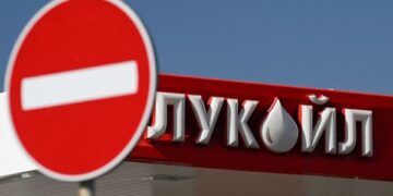 У Санкт-Петербурзі запровадили ліміт на продаж бензину