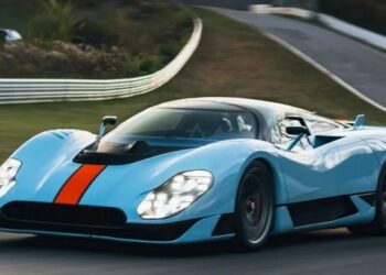 Легенда повертається: уславлений суперкар Porsche 70-х відродили в сучасному образі (ФОТО)