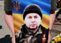 Після понад двох років очікування: Роменська громада попрощалася із загиблим Захисником Олександром Каплуном