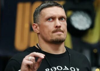 Реакція Олександра Гвоздика на відмову Усика від усіх титулів