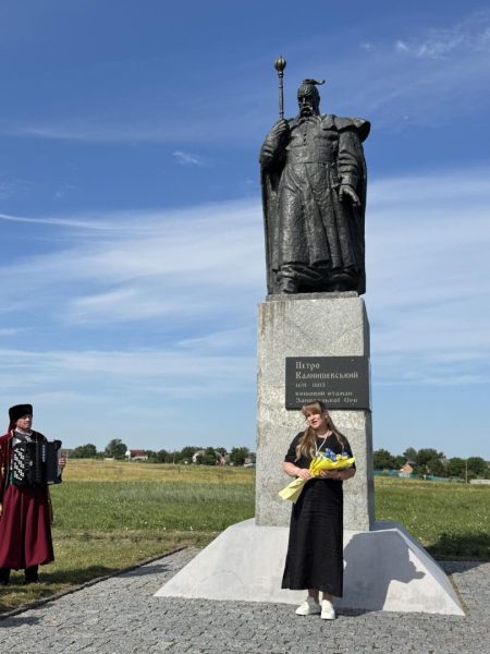 Роменська громада відзначила 335-ту річницю від дня народження лицаря українського духу, державотворця, козацького Гетьмана, дипломата, громадянського діяча та благодійника Петра Івановича Калнишевського