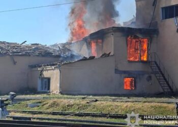 Смертельна атака на залізницю Сумщини: загинула працівниця, змінено рух поїздів через Кролевець
