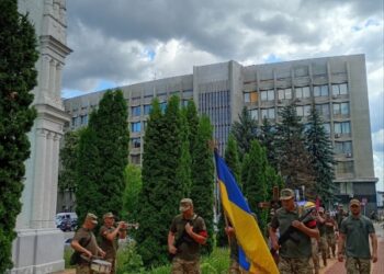 Сум’яни попрощалися із захисником Євгеном Черкасом