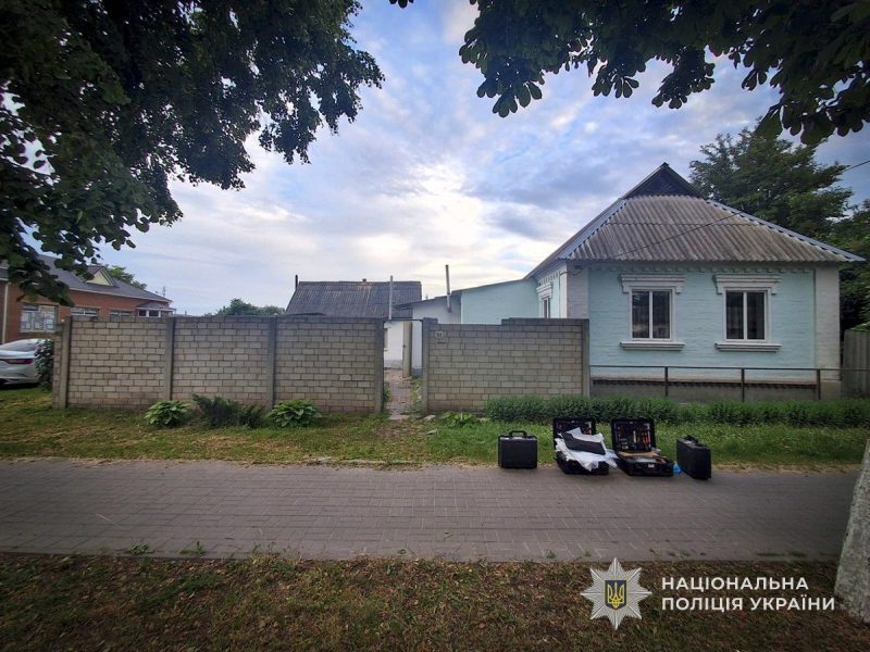У Бурині пограбували 82-річну жінку: підозрюваному загрожує до 10 років ув&rsquo;язнення