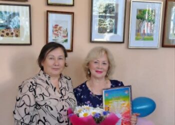 У конотопській бібліотеці відбулося відкриття виставки творчих робіт Ірини Чернігівець та Ірини Чусової