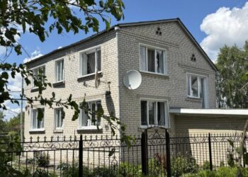 У Кролевці через атаку «Шахедів» пошкоджено підприємство та вісім приватних будинків