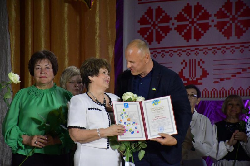 У Кролевці відзначили 65-річчя Школи мистецтв та вшанували випускників