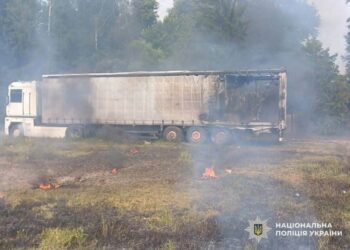 Від ранку росіяни атакують Новгород-Сіверський