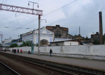 Ворог вдарив по залізничному депо Конотопа: загиблі і постраждалі — працівники Укрзалізниці