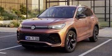 Volkswagen презентував «ювілейний» кросовер Tiguan Edition 20 (ФОТО)