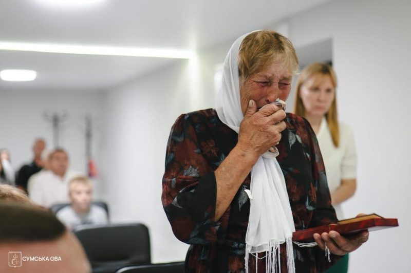 10 полеглих захисників із Конотопщини посмертно відзначили державними нагородами