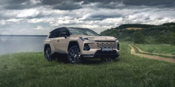 Названо найпопулярніші гібридні авто в Україні
