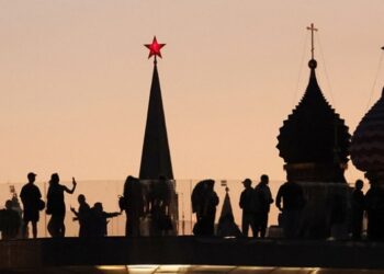 Російські багатії кинулися рятувати статки від Кремля- ЗМІ