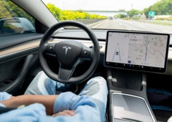 Не лише Tesla: названо 5 найнадійніших систем автономного керування автомобілем