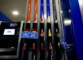 Казахстан почав постачати бензин Росії