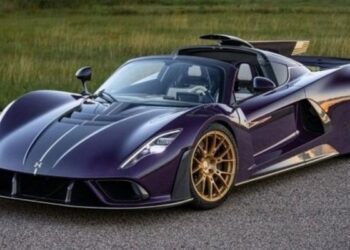 Hennessey показала унікальний гіперкар Venom F5-M (ВІДЕО)