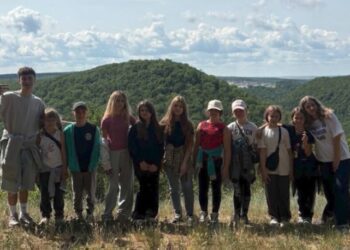 Діти з Шосткинщини повернулися з відпочинку у таборі «ЕкоЛенд» на Хмельниччині + Відео