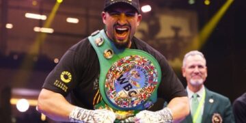 У команді Кабаєла обирають суперника на перший захист чемпіонського пояса