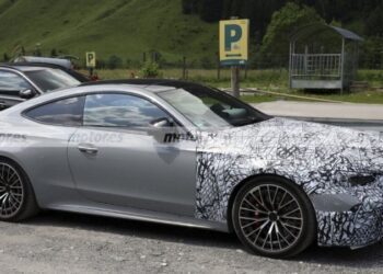 Mercedes-AMG повернула V8 у новий CLE 63 (ФОТО)