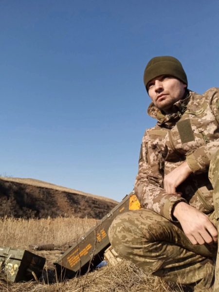 «Я лежав і думав, що це мій кінець»: чотири роки війни аеророзвідника з Буковини