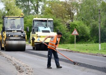 На ремонт доріг у Роменському районі цього року передбачили понад 25 млн грн