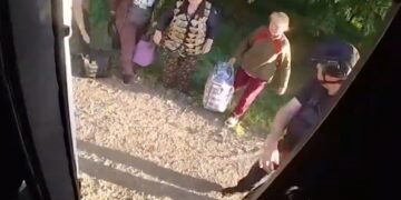 На Сумщині «Білі янголи» врятували вісьмох людей із зон постійних обстрілів на (ВІДЕО)