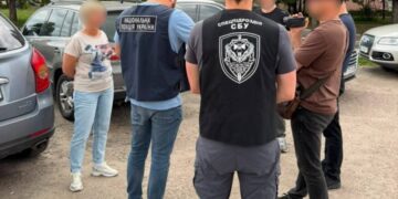 На Сумщині начальницю відділення рекрутингу підозрюють в отриманні хабарів від військових