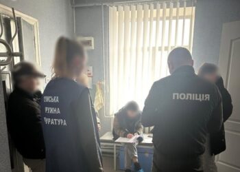 На Сумщині судитимуть директора лікарні та 4 його спільників за привласнення 4,6 млн грн на фіктивному лікуванні пацієнтів