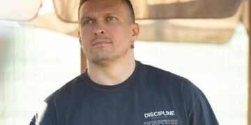 Олександр Усик назвав трійку найкращих боксерів світу