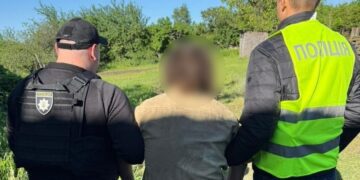 Правоохоронці Сумщини викрили чоловіка, який через месенджери розбещував дітей
