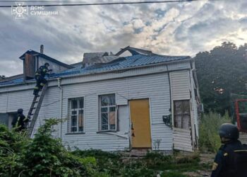 Рятувальники Сумщини ліквідовували наслідки ворожих атак