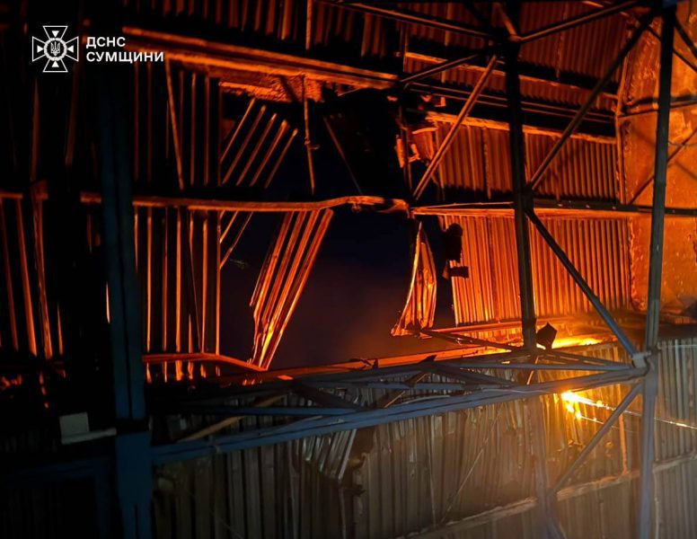 Рятувальники Сумщини ліквідовували наслідки ворожих атак