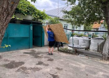 Шостка, Свеса та Марчихина Буда постраждали від обстрілів: 21 домогосподарство отримало допомогу