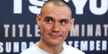 Тім Цзю пояснив, чому погодився битися зі Спенсом у середній вазі