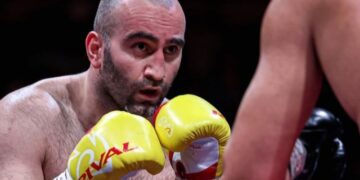 Тоні Йока відмовився від бою проти Гассієва, його може замінити Джо Джойс