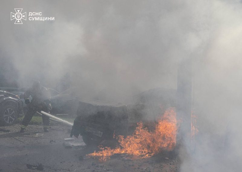 Троє загиблих і 17 поранених: росія вдарила КАБами по Сумах
