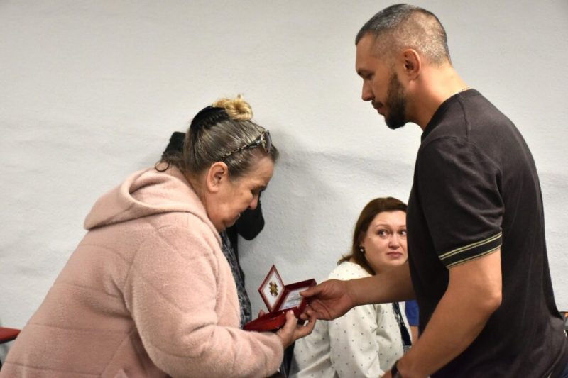 У Конотопі посмертно присвоїли звання &laquo;Почесний громадянин&raquo; 40 Захисникам України