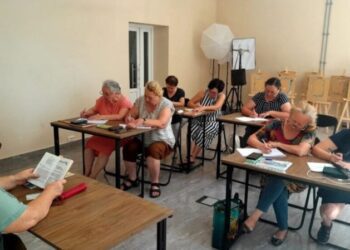 У Конотопській бібліотеці тривають курси української мови