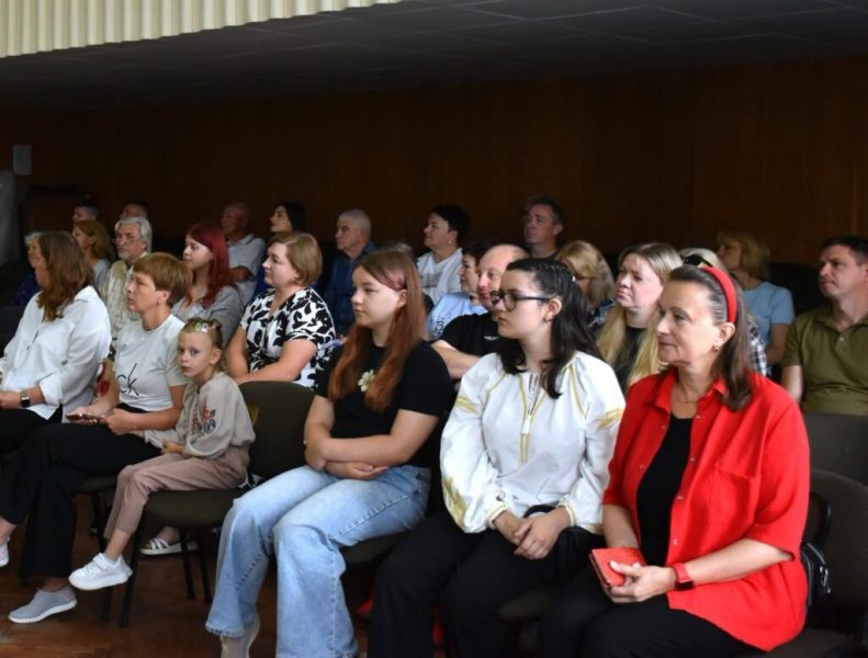 У Конотопській громаді нагородили переможців кнкурсу &laquo;Енергія, що зберігає планету&raquo;