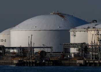 Нафта дорожчає через загострення довкола Ірану