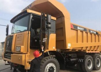 В Україні з’явився перший електричний кар’єрний самоскид: 110 тонн і 820 кВт