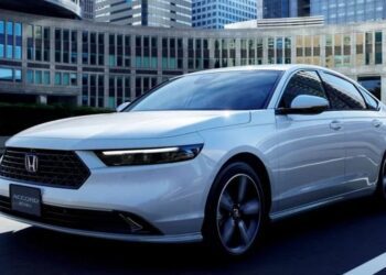 Оновлений Honda Accord 2027: чому зміни не викликали захоплення у шанувальників бренду