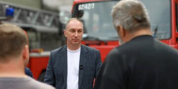 Пожежні автомобілі, обладнання та спорядження для рятувальників Сумщини передали наші міжнародні партнери, – голова ОВА