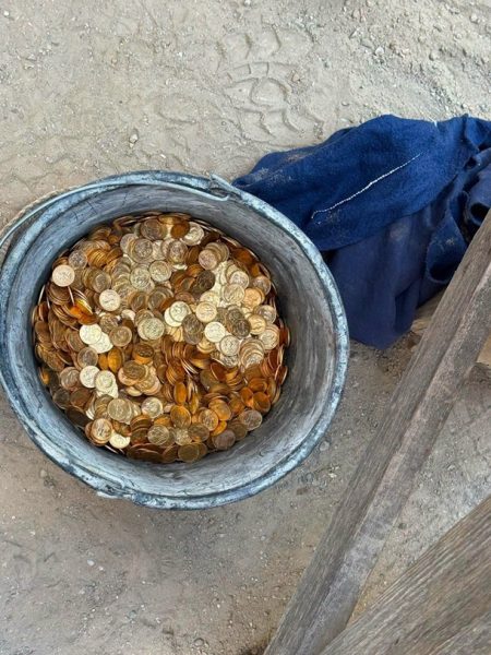 У Бельгії під час будівництва знайшли сховок із золотом