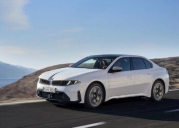 Попит перевершив очікування: BMW достроково відкрила замовлення на новий i3