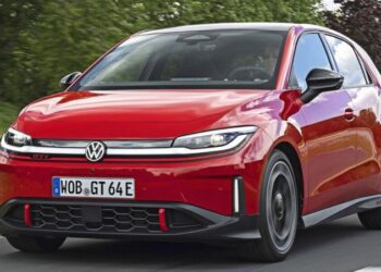 Новий Volkswagen GTI виявився повільнішим за модель 1976 року