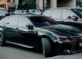 477 сил і лише 3252 екземпляри: у Києві помітили рідкісний Lexus (ФОТО)