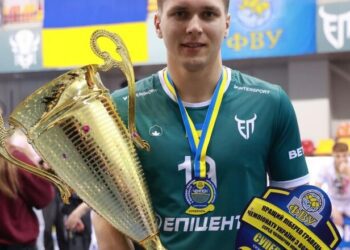 Чотириразовий чемпіон України анонсував зміну клубу