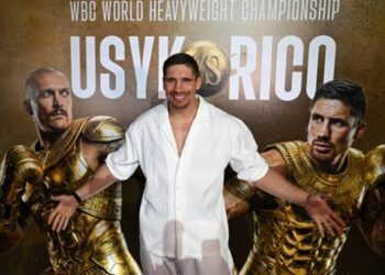 Колишній суперник Усика розповів, що заважає йому перейти в UFC